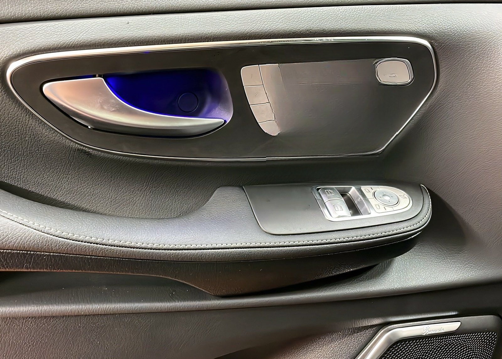 Mercedes-Benz V 300 d 4x4 lang AVANTGARDE+AMG+Pano+Burme+AHK foto 12