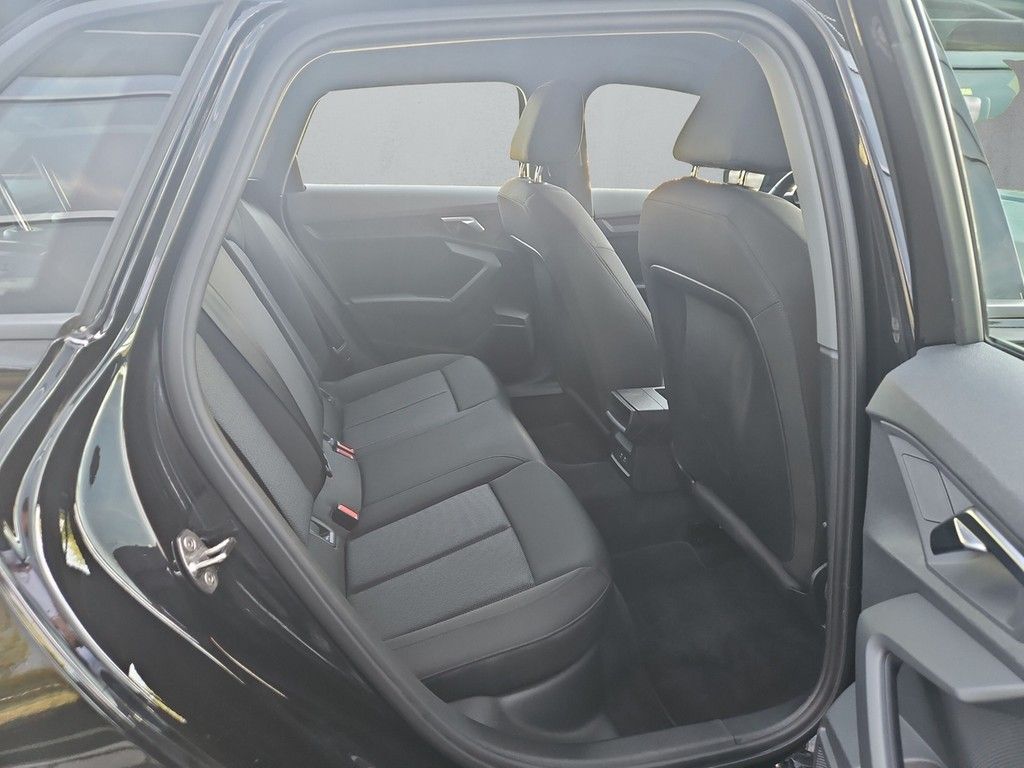 Audi A3 Sportback 30 TFSI *Navi* foto 12