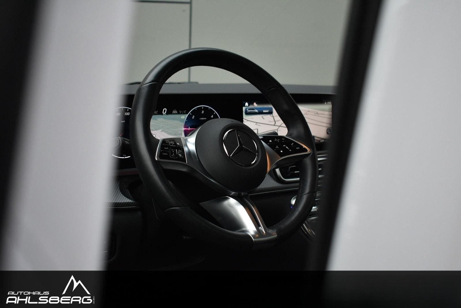 Mercedes-Benz V 300 d 4M EXCLUSIVE AMG DIST/360°/PANO/STAND/AI foto 13
