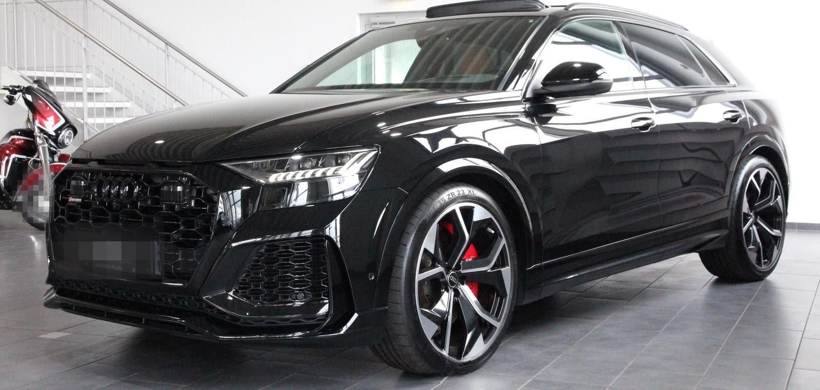 Audi RS Q8 4.0 TFSI quattro *PANO*HEAD-UP*B&O* foto 2