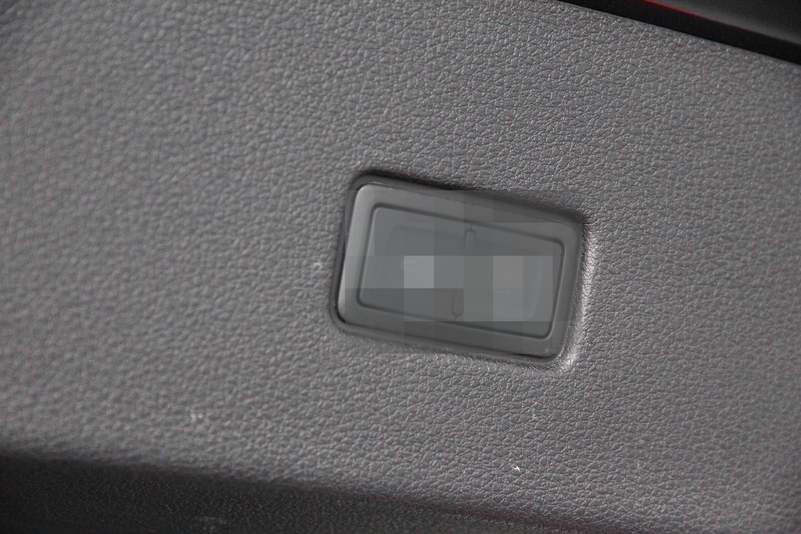 Audi RS Q8 4.0 TFSI quattro *PANO*HEAD-UP*B&O* foto 11