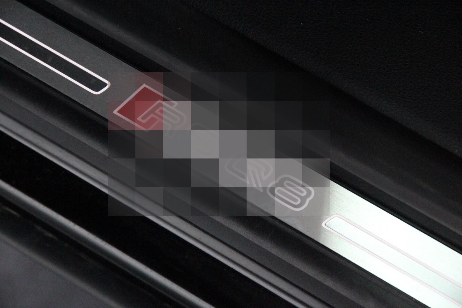 Audi RS Q8 4.0 TFSI quattro *PANO*HEAD-UP*B&O* foto 23