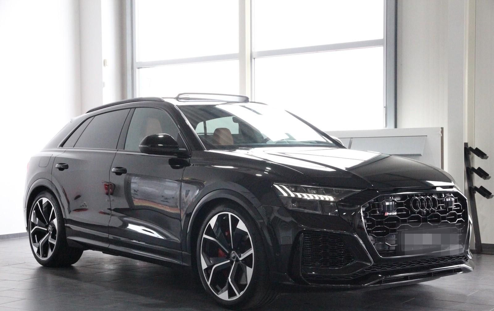 Audi RS Q8 4.0 TFSI quattro *PANO*HEAD-UP*B&O* foto 4