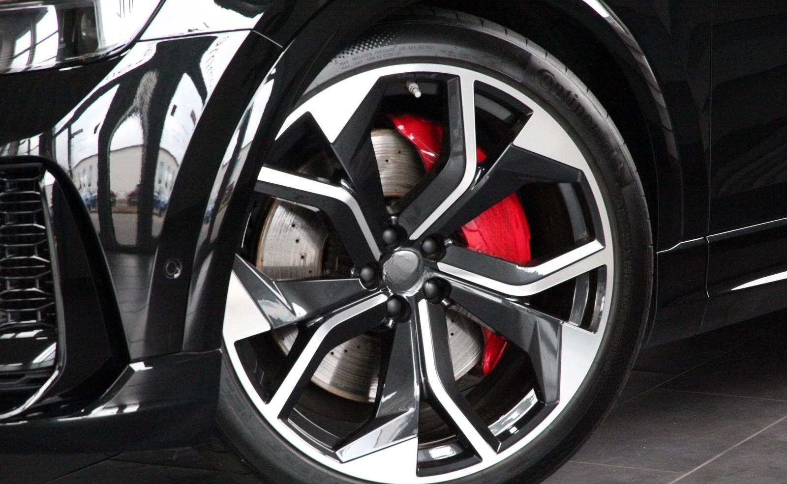 Audi RS Q8 4.0 TFSI quattro *PANO*HEAD-UP*B&O* foto 7