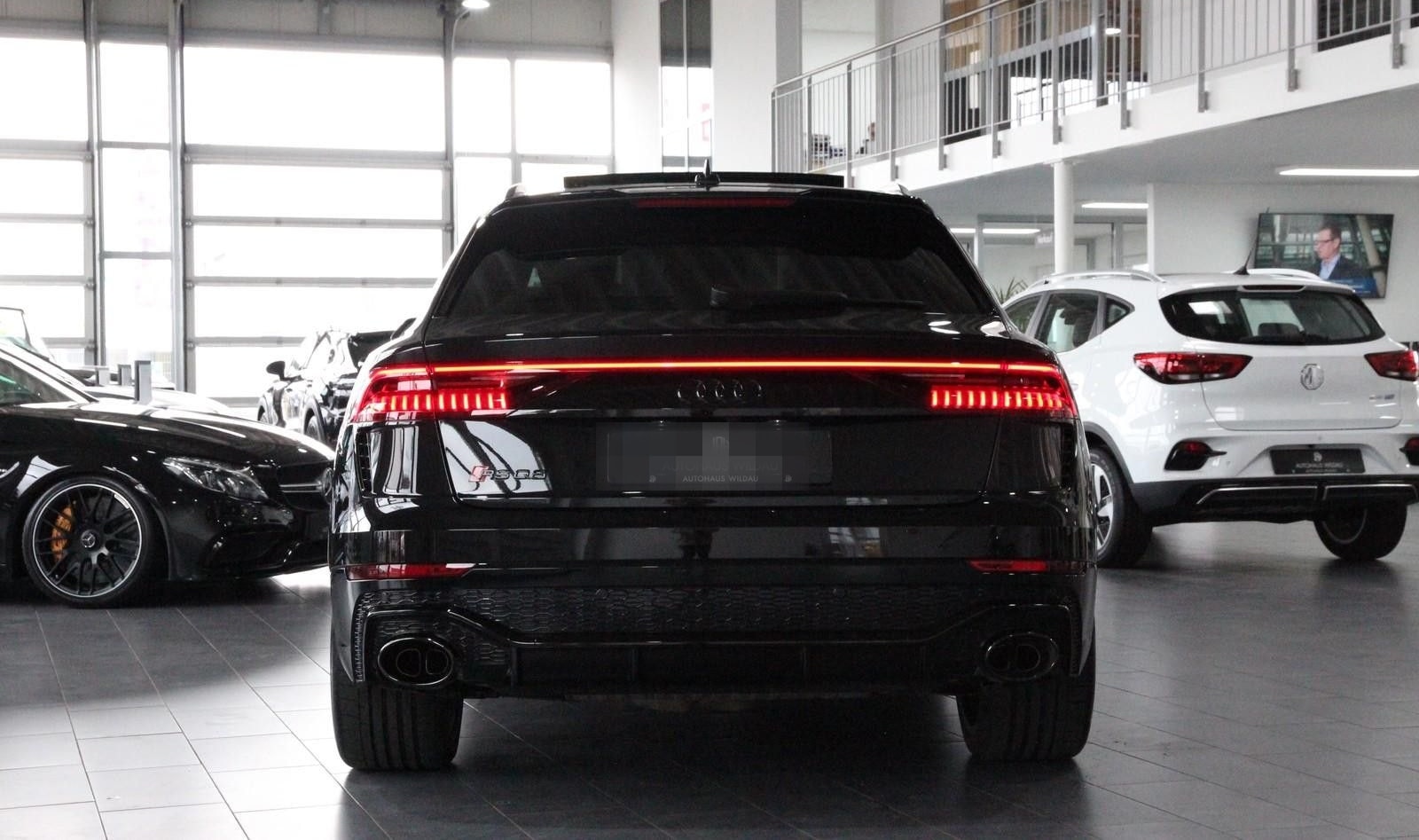 Audi RS Q8 4.0 TFSI quattro *PANO*HEAD-UP*B&O* foto 9