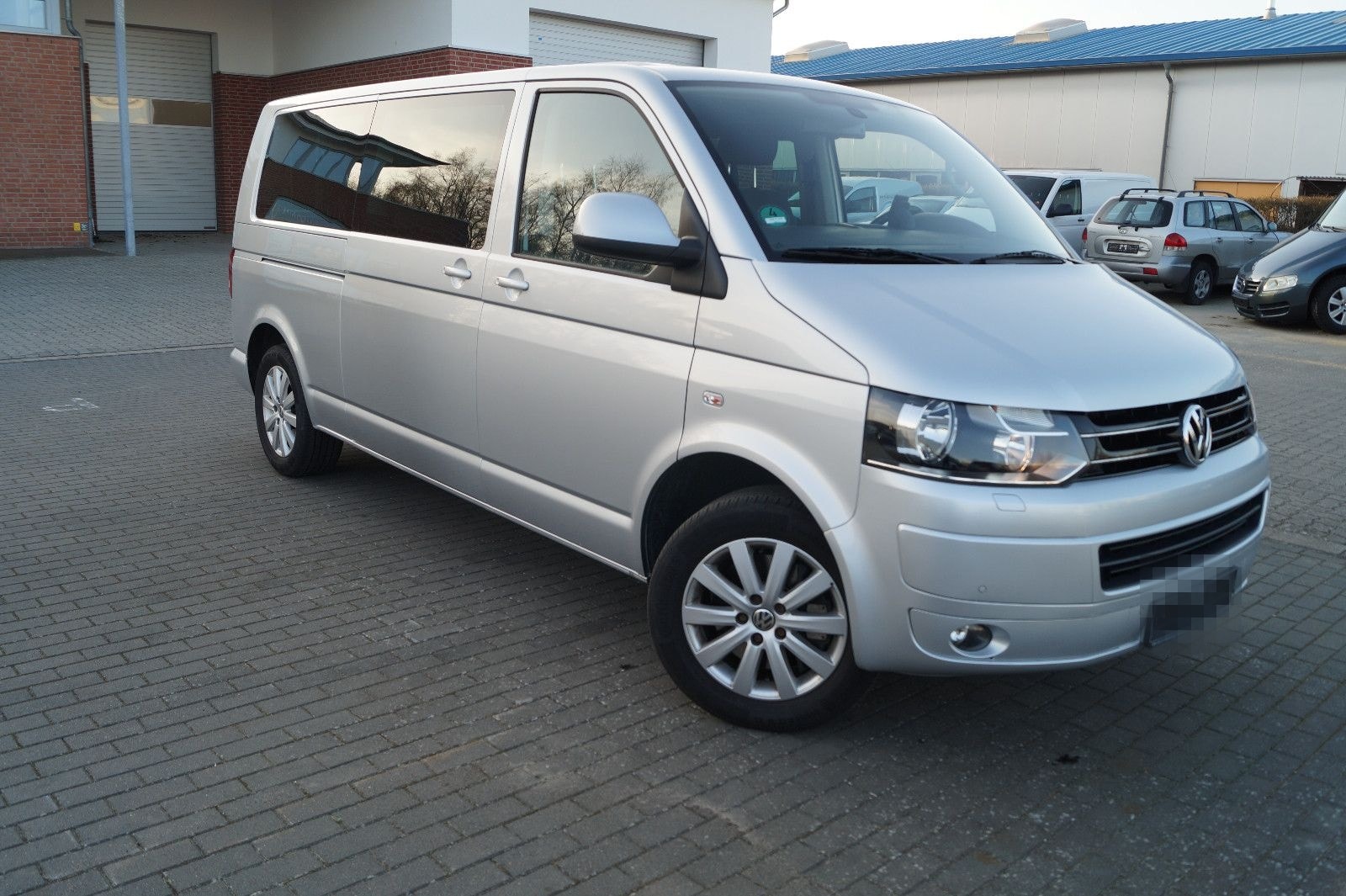 Volkswagen T5 Caravelle Comfortlin Lang DSG Aut Webasto AHK foto 2