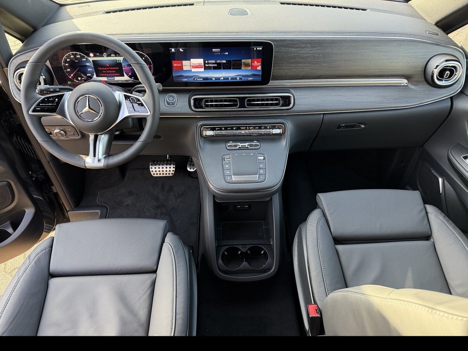 Mercedes-Benz V 300 d AVANTGARDE Lang AHK Standhzg. LED Kamera foto 15