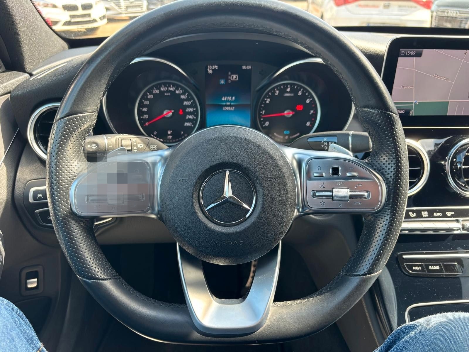Mercedes-Benz AMG Line | Standheizung | LED | Navi | CarPlay foto 14