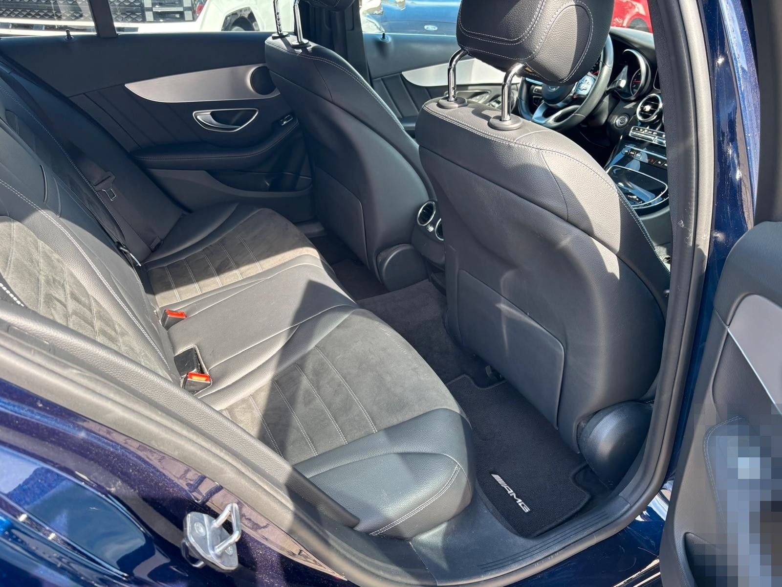 Mercedes-Benz AMG Line | Standheizung | LED | Navi | CarPlay foto 20