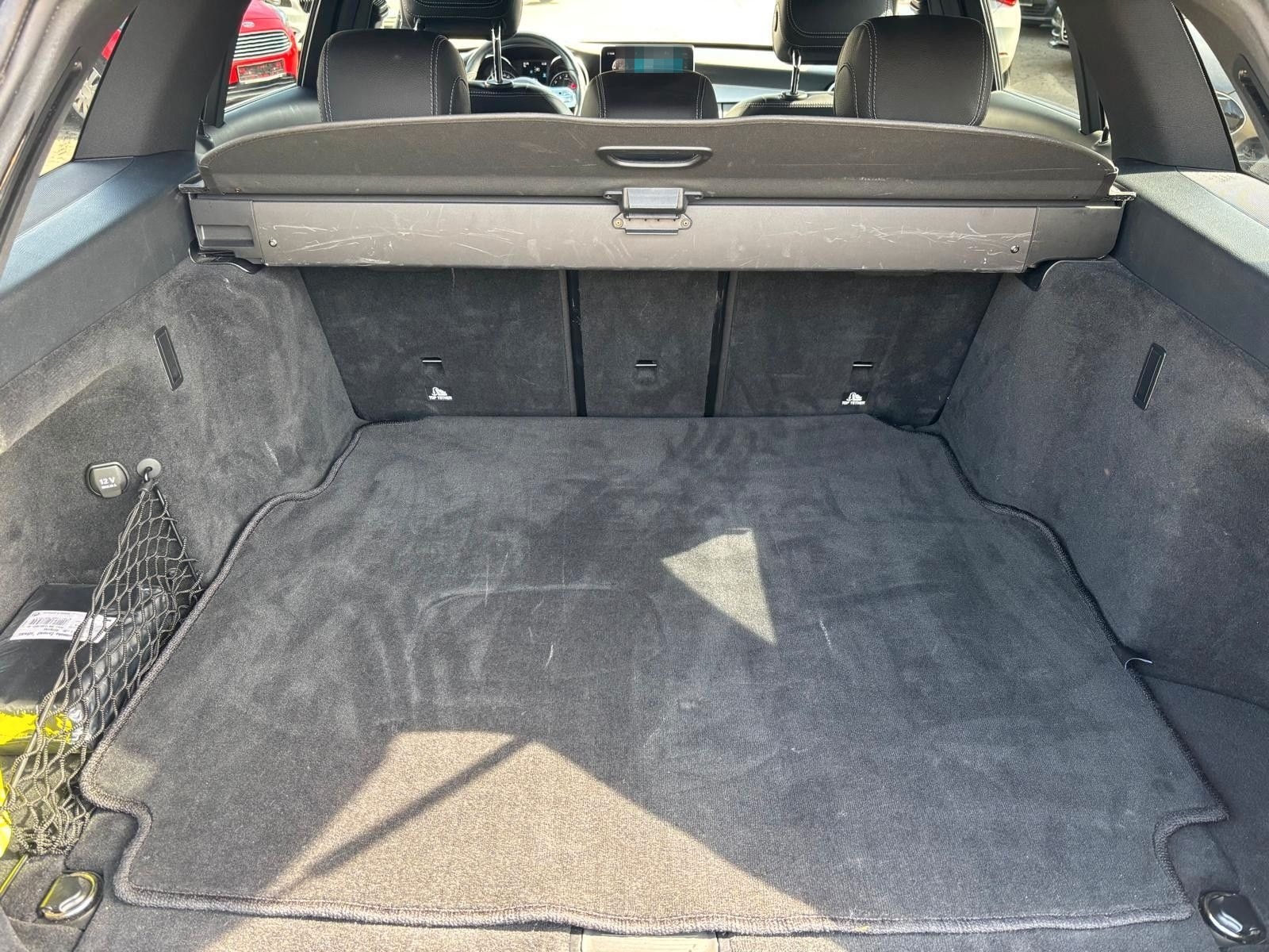 Mercedes-Benz AMG Line | Standheizung | LED | Navi | CarPlay foto 22