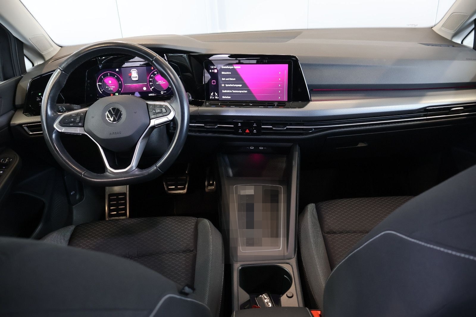 Volkswagen Golf VIII 2.0 TDI Active AID+ACC+KAM+LED+AHK foto 7