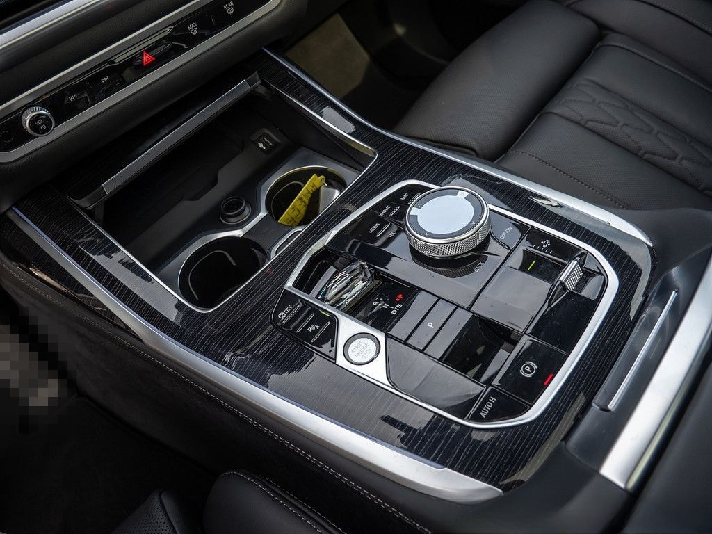 BMW X7 xDrive 40d M-Sport 360° PANO SITZBELÜFTUNG foto 15