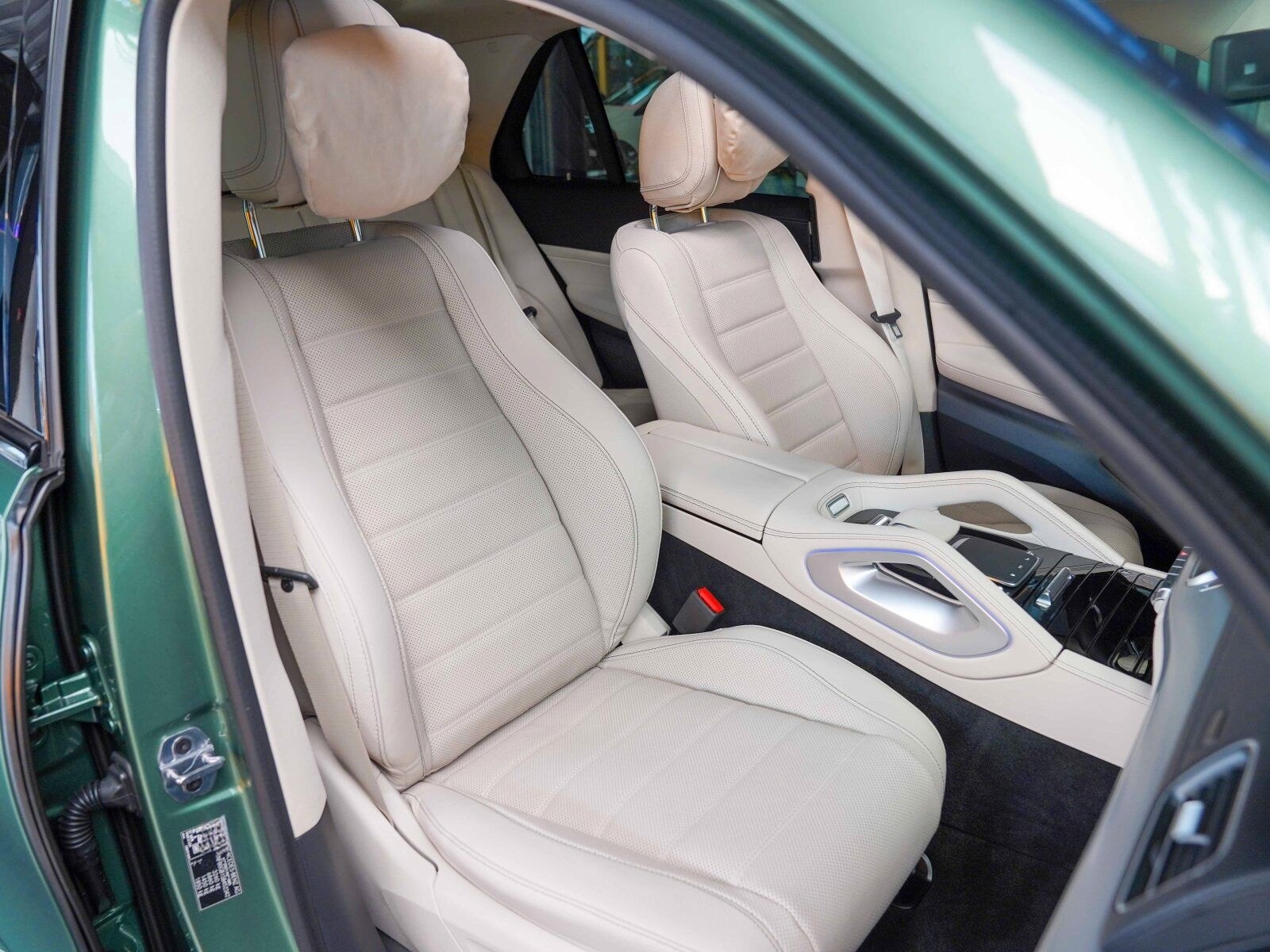 Mercedes-Benz GLE 350 de 4M AMG Line Night Ireland mid green foto 10