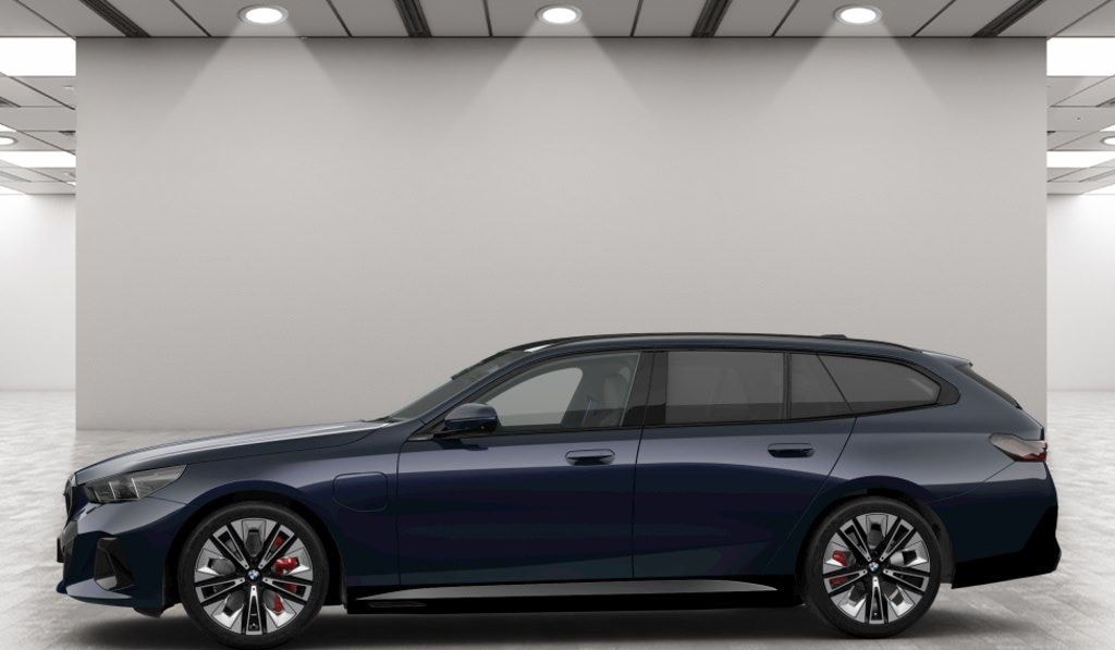 BMW 550e xDrive Touring M Sport AHK LiveCockpitProf foto 7