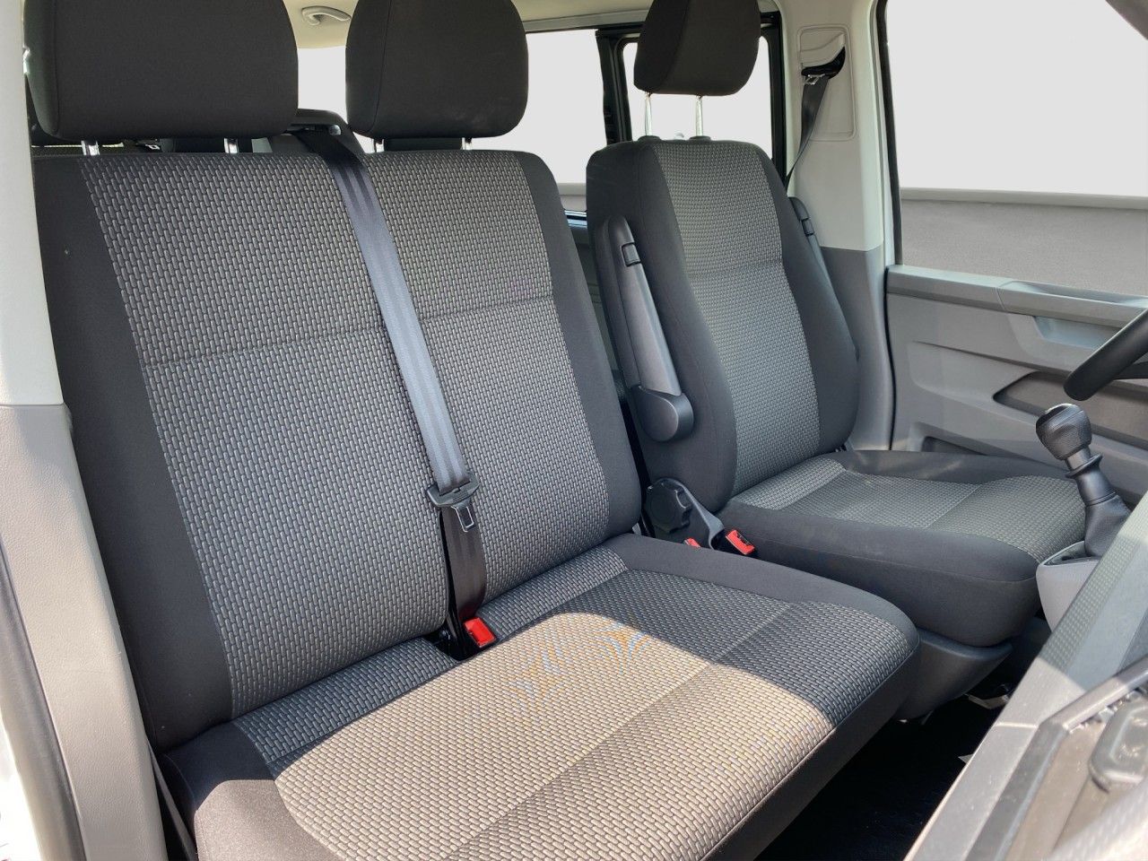 Volkswagen T6.1 2.0 TDI Caravelle PDC KLIMA 9 Sitzer Klima foto 16