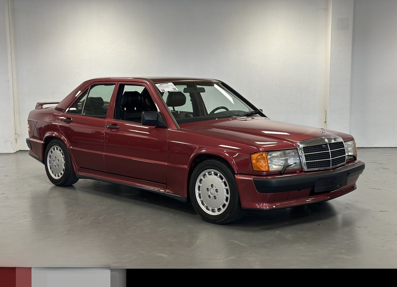 Mercedes-Benz 190 E 2.5-16 KAT Limousine - W201 foto 1