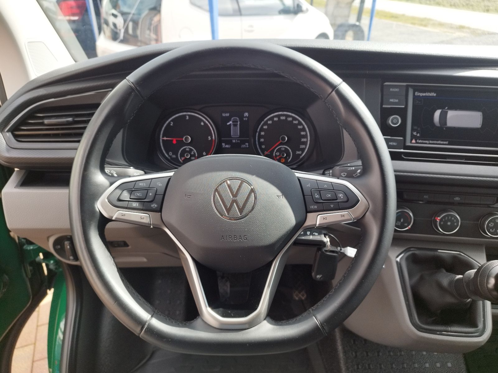 Volkswagen T6 Transporter Mixto foto 18