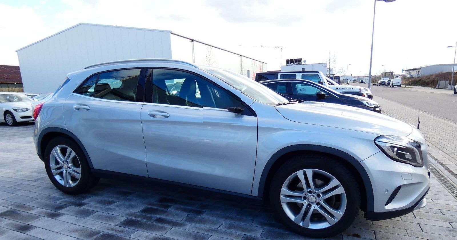 Mercedes-Benz GLA 200 GLA -Klasse (BM 156) foto 4