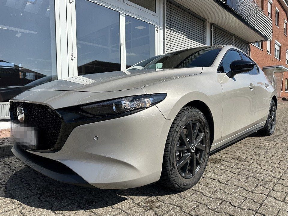 Mazda 3 SKYACTIV 2024