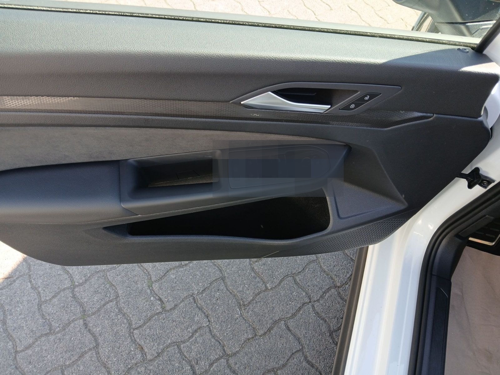 Volkswagen Golf VIII GTI Clubsport 2.0 TSI DSG+LED+KAMERA foto 21