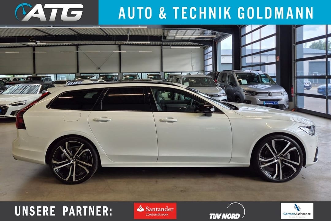 Volvo V90 B4 2.0d ULTIMATE DARK 2024