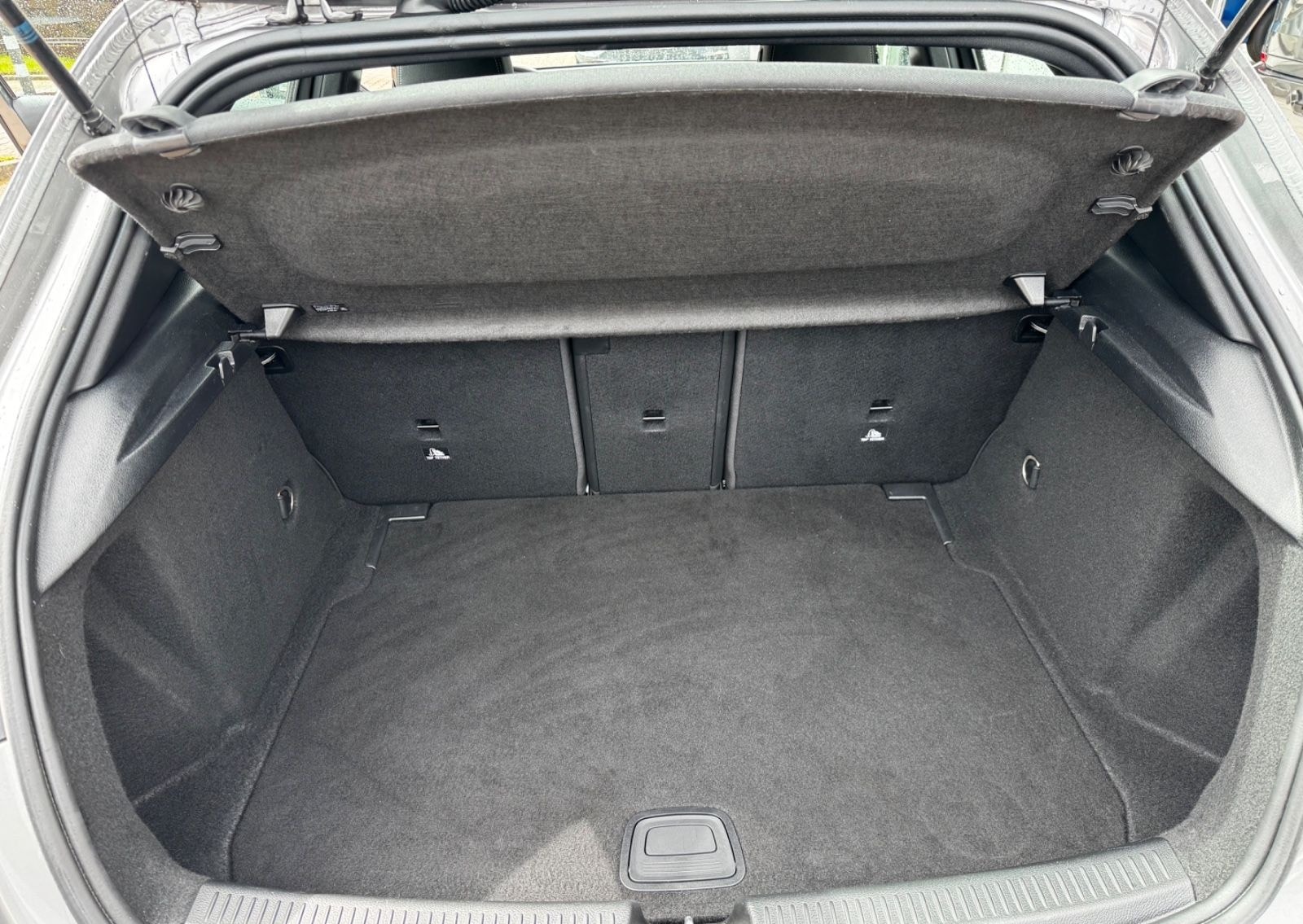 Mercedes-Benz A 180 A -Klasse A 180 d foto 11