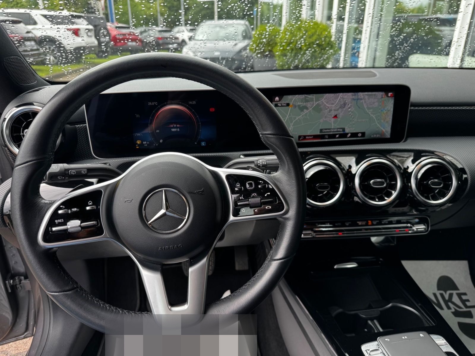 Mercedes-Benz A 180 A -Klasse A 180 d foto 18