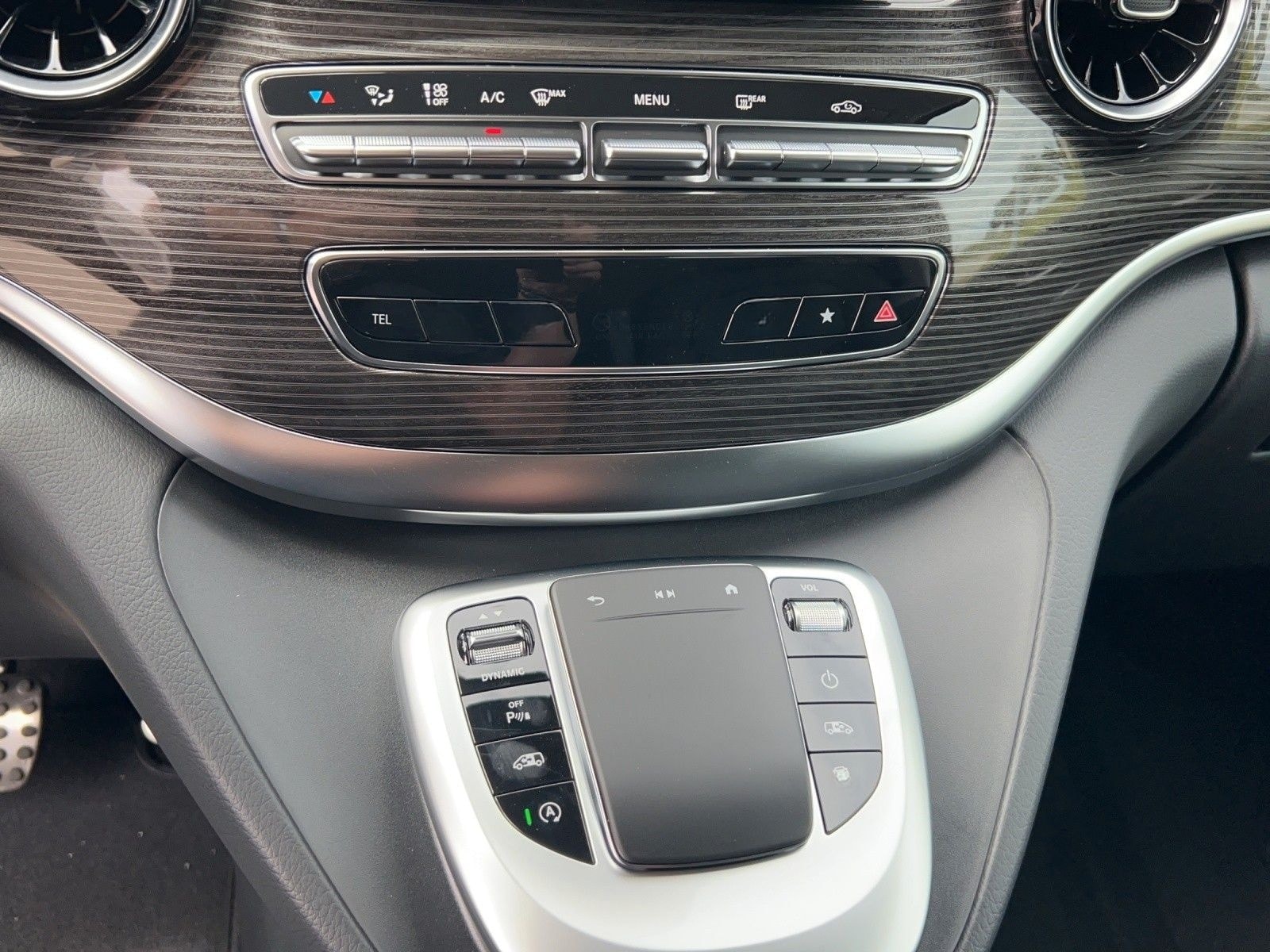 Mercedes-Benz V 300 d 4M EXTRALANG*AHK*360°*BURMESTER*DISTRONI foto 9