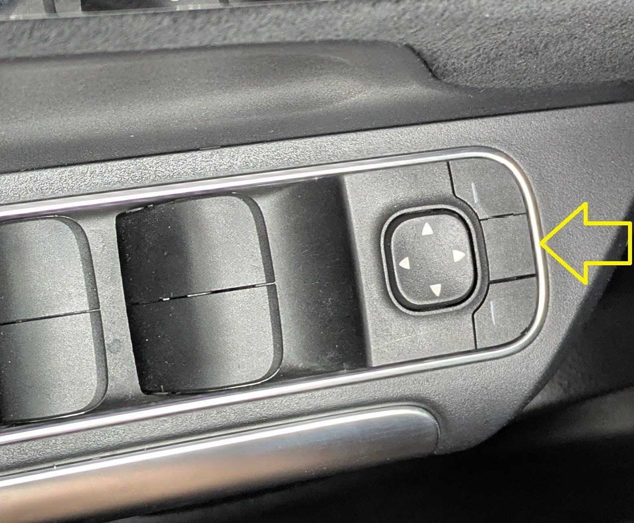 Mercedes-Benz B 180 d AMG PDC Kamera Alcantara foto 14