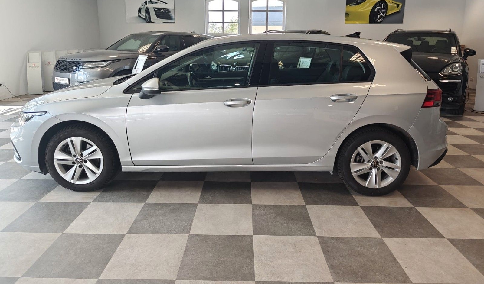 Volkswagen Golf VIII Lim. Life eTSI* Mild-Hybrid * foto 6