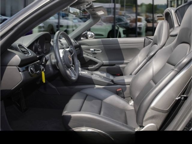Porsche Boxster 718 foto 5