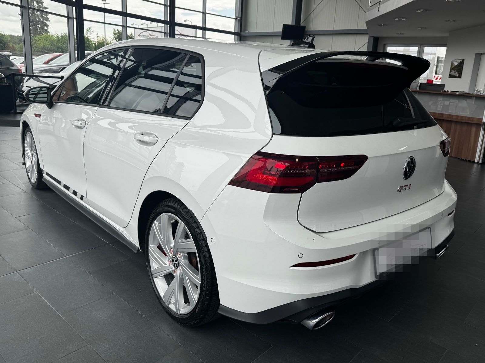 Volkswagen Golf VIII Lim GTI Clubsport 2.0 TSI"Matrix/Pano" foto 5
