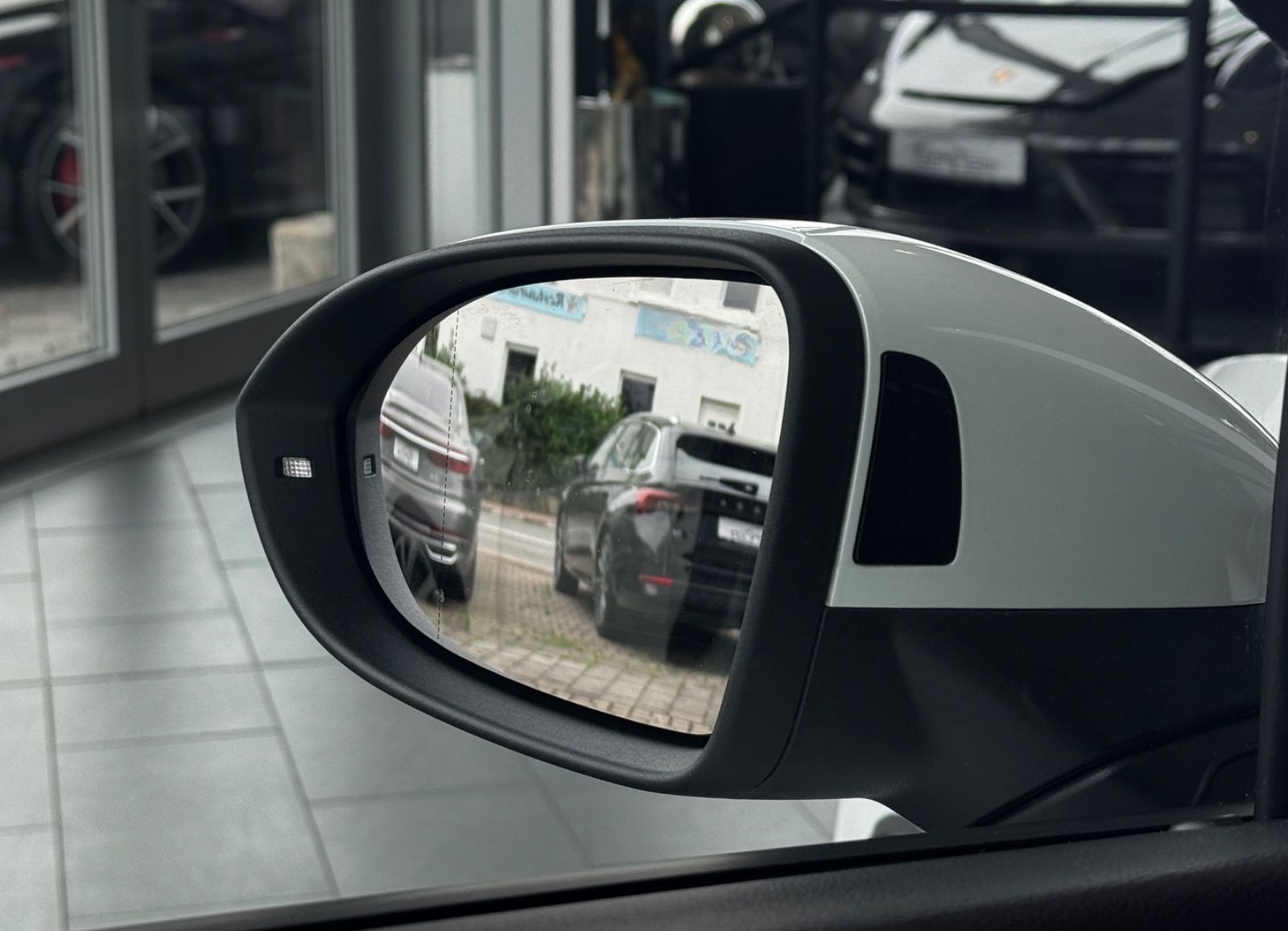 Volkswagen Golf VIII Lim GTI Clubsport 2.0 TSI"Matrix/Pano" foto 9