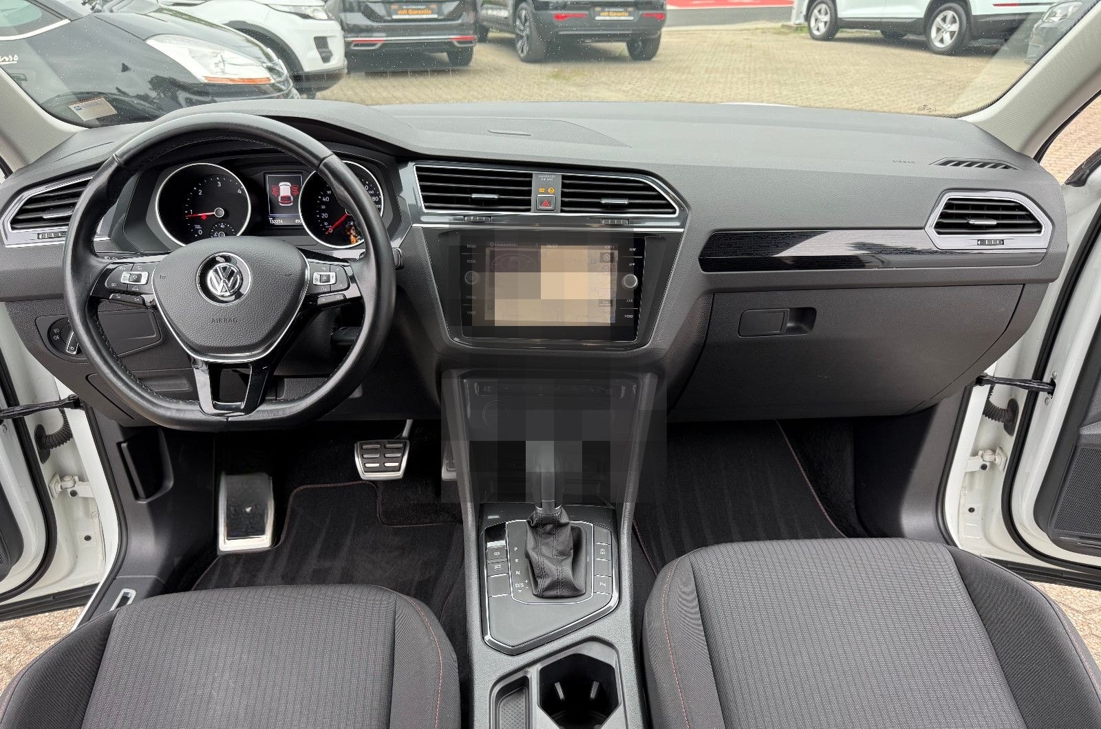 Volkswagen Tiguan Sound BMT/Start-Stopp DSG Automatik foto 25