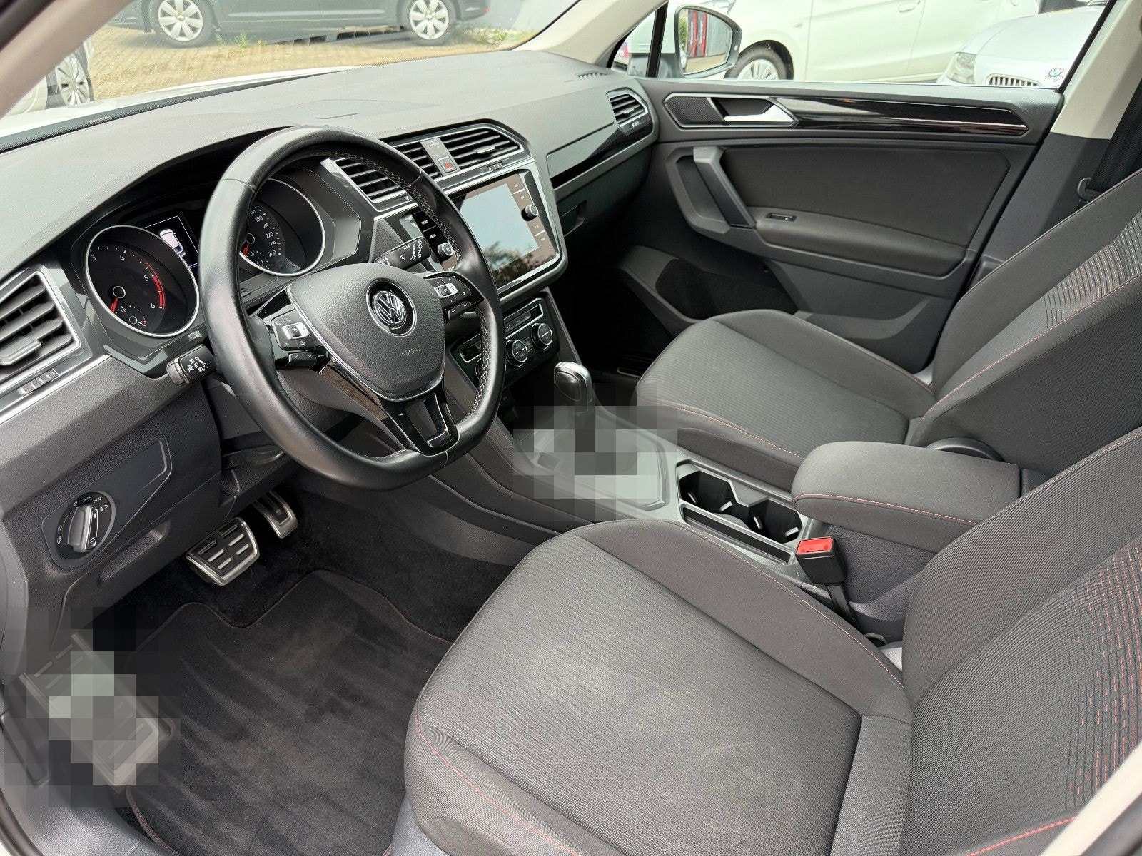 Volkswagen Tiguan Sound BMT/Start-Stopp DSG Automatik foto 9