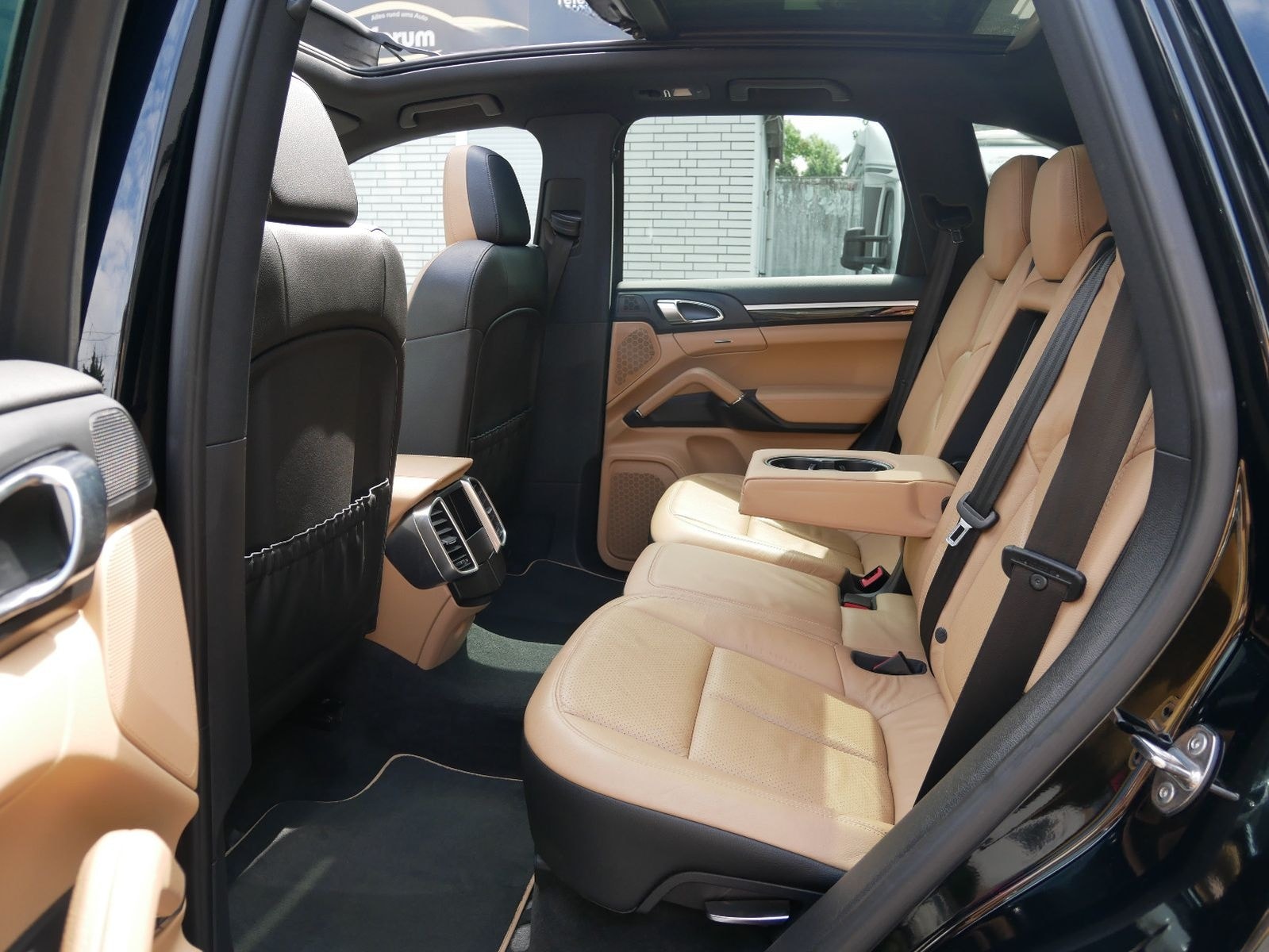 Porsche Cayenne Diesel Platinum Edition PDLS Pano Luftfe foto 13