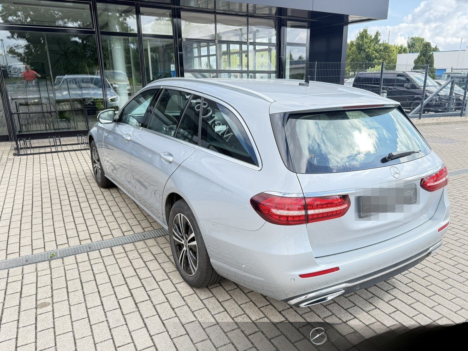 Mercedes-Benz E 220 d T-Modell AVANTGARDE+LED+Spur+Totwinkel foto 2