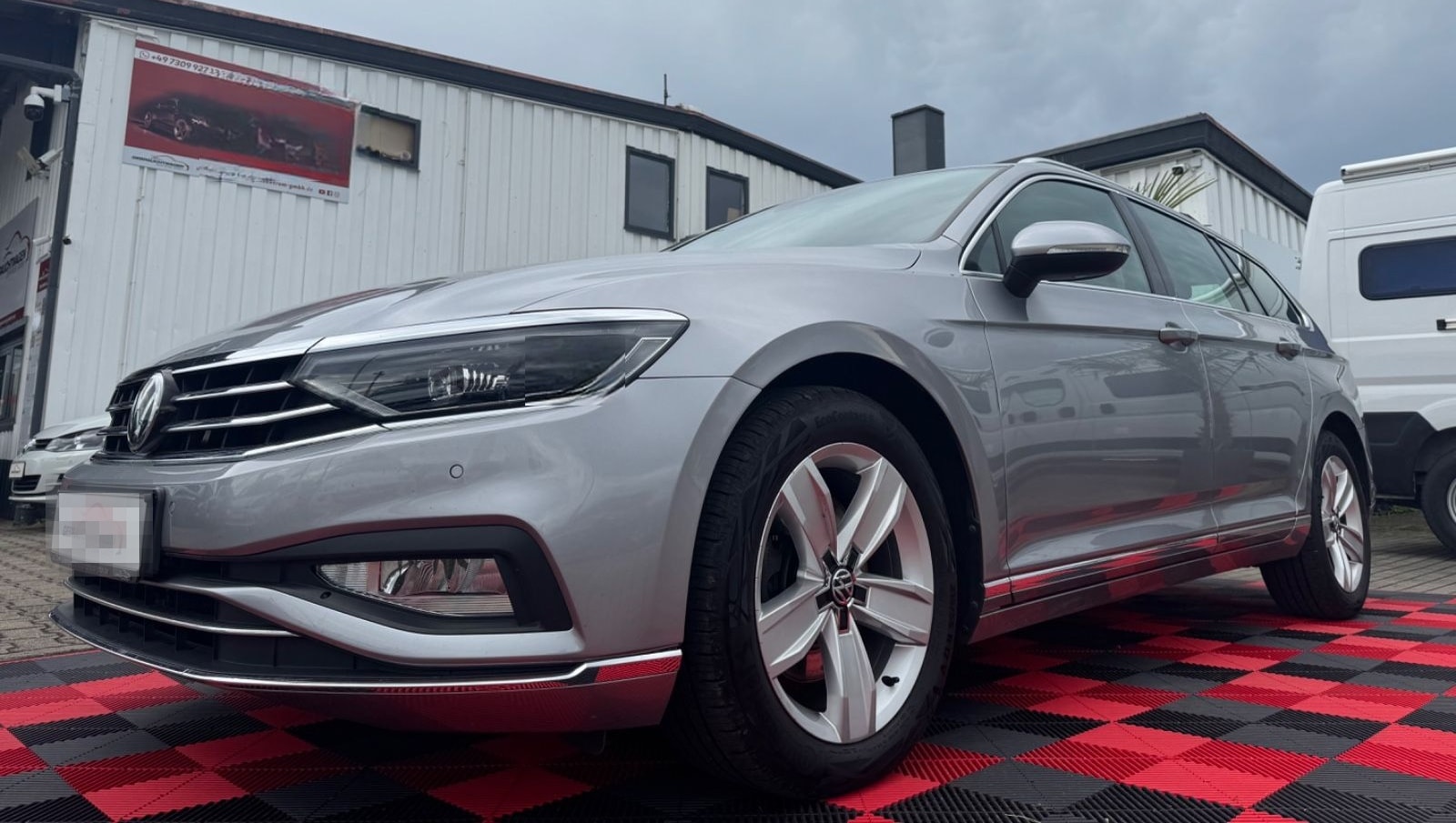 Volkswagen Passat 2,0 TDI Variant Elegance*IQ.Light*Kamera* foto 1