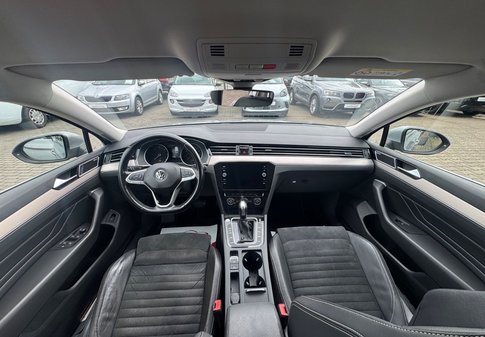 Volkswagen Passat 2,0 TDI Variant Elegance*IQ.Light*Kamera* foto 19