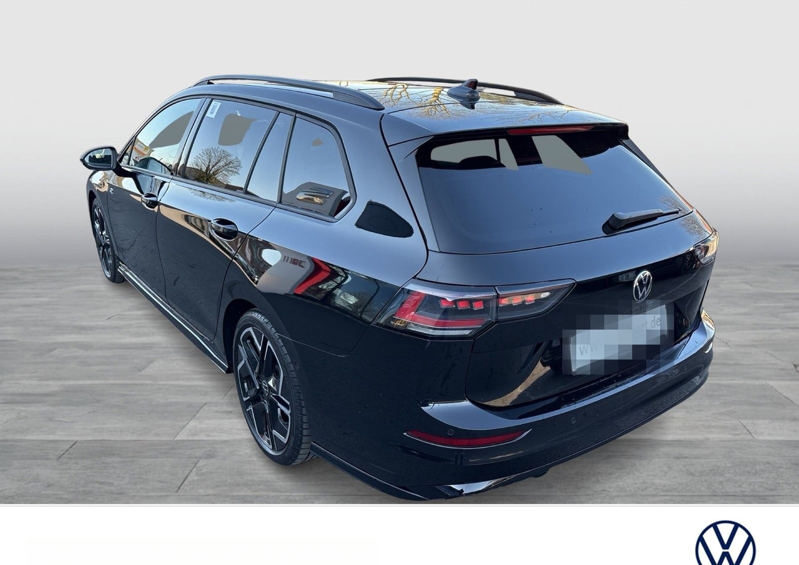 Volkswagen Golf Variant VIII 2.0 R-LINE BLACKSTYLE PANO CAM foto 2