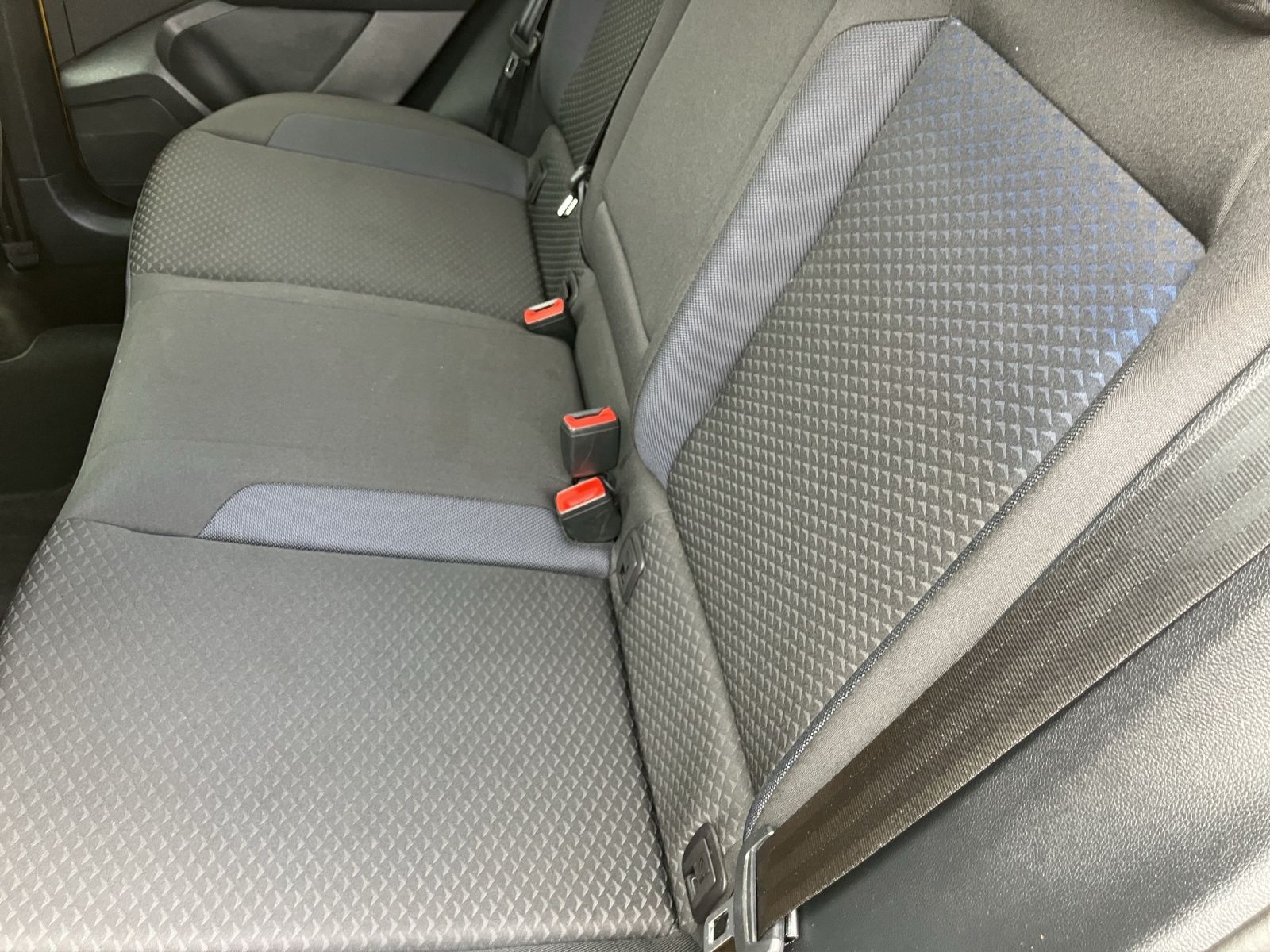 Volkswagen T-Roc TSI United LED Navi AID ACC Park-Assist SH foto 11