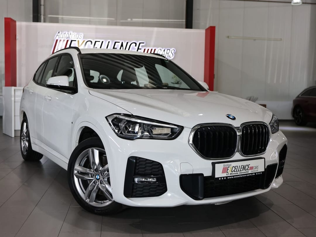 BMW X1 sDrive 20i M-SPORT SHADOW 2022