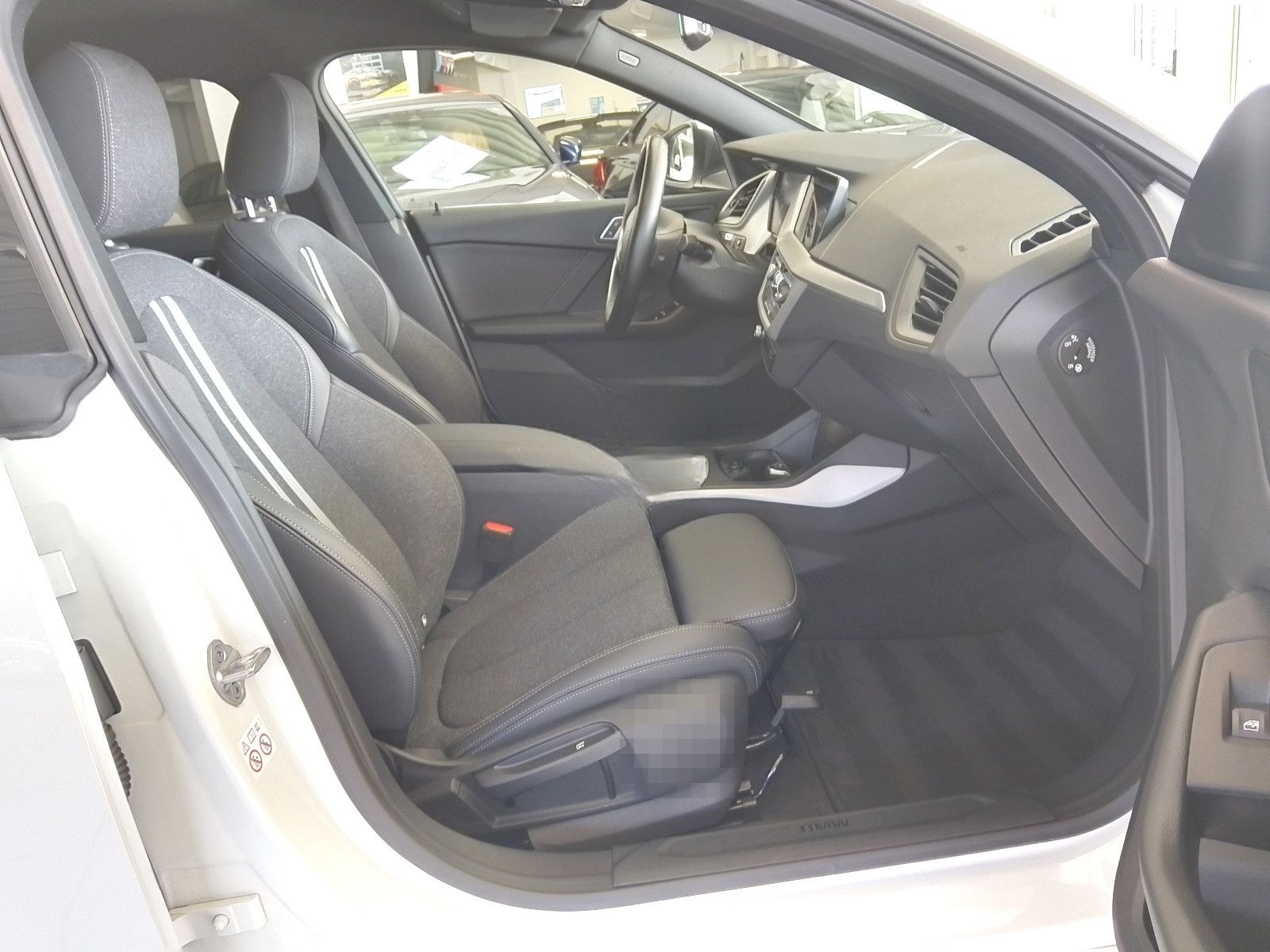 BMW 218d Gran Coupé Live Cockpit Professional Navi foto 6