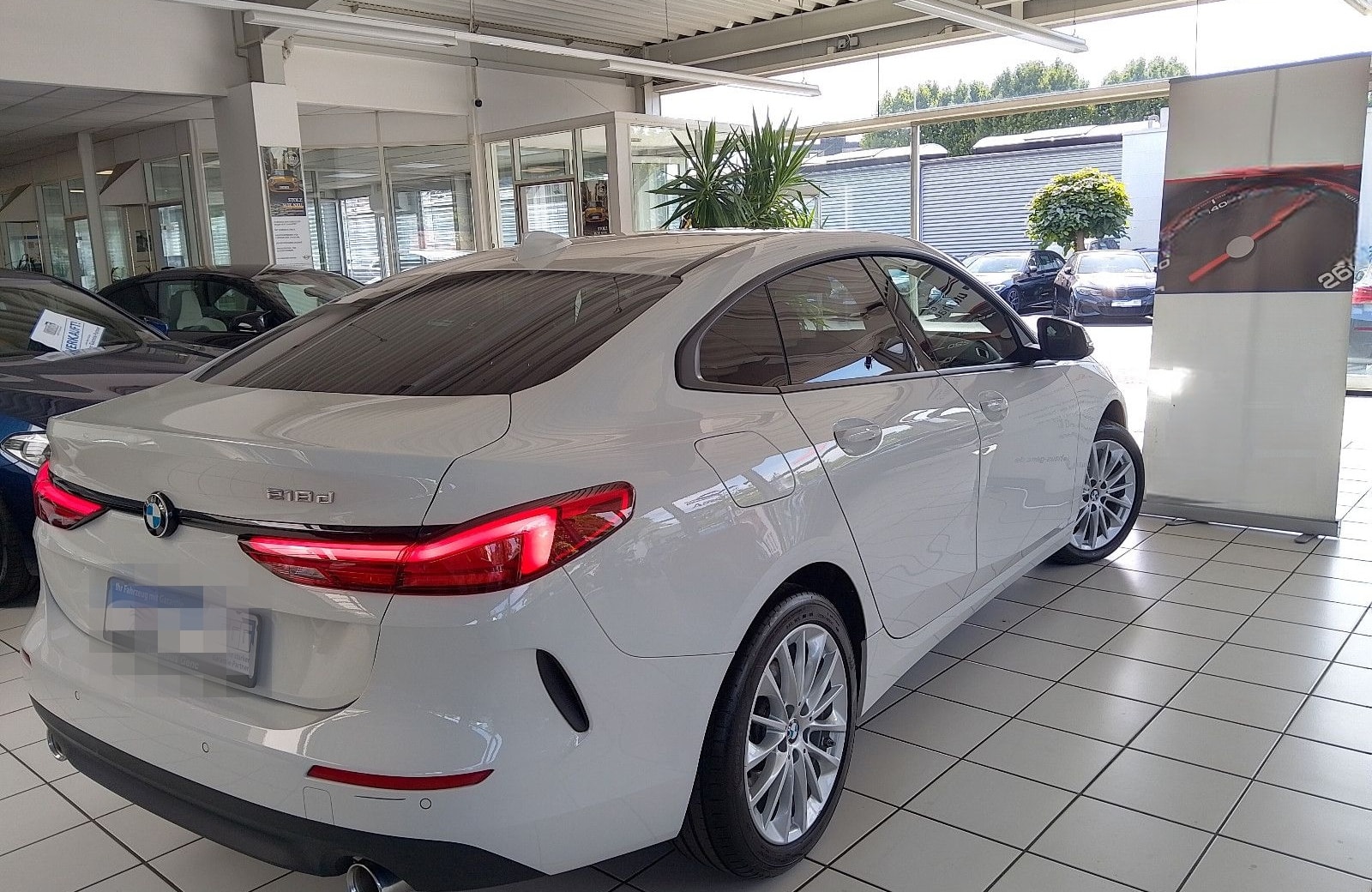 BMW 218d Gran Coupé Live Cockpit Professional Navi foto 9