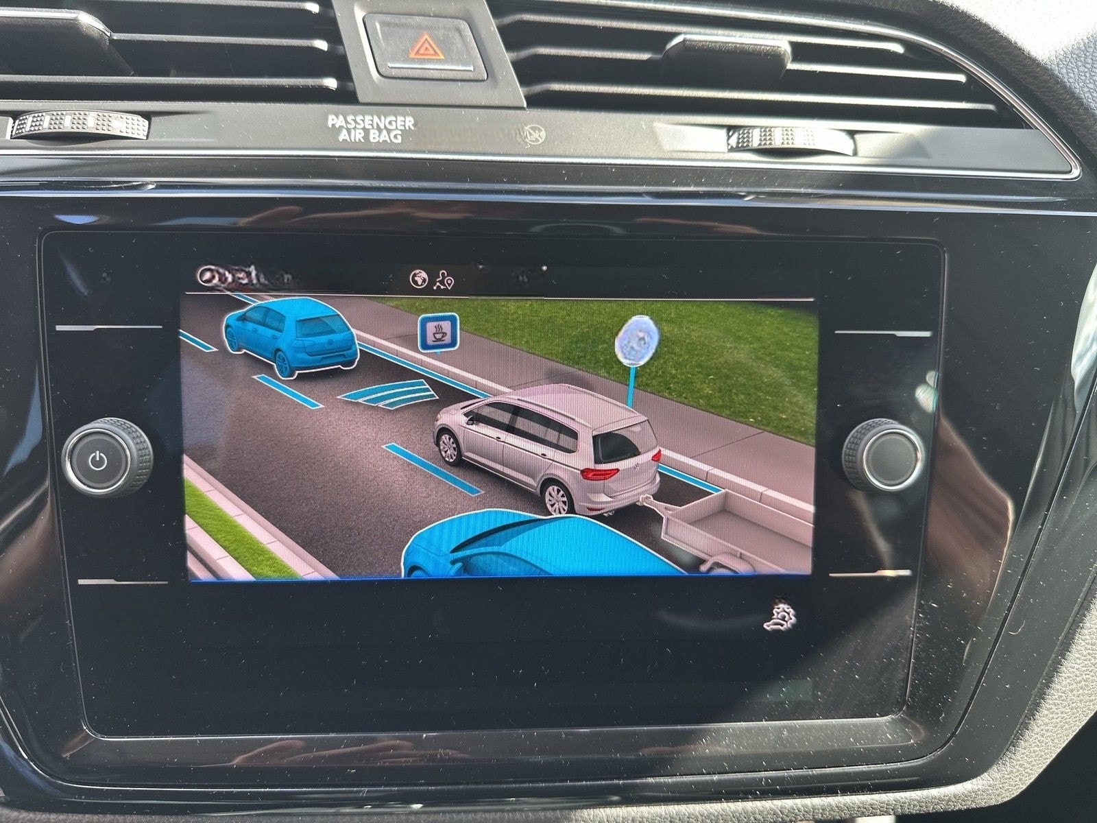 Volkswagen Touran Highline AHK,NAV,WR,KAM,ACC foto 18