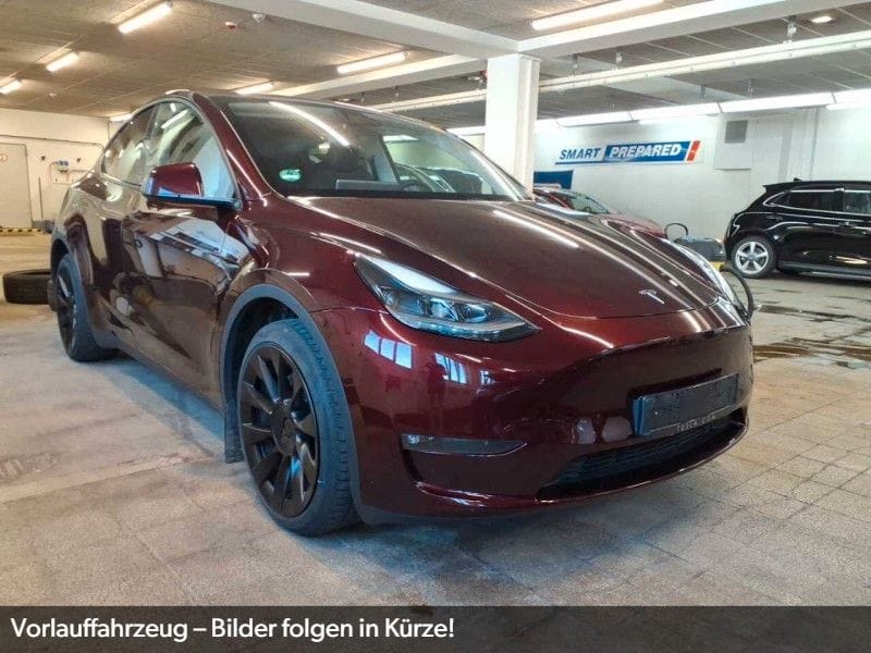Tesla Model Y Long Range Dual AWD 2023