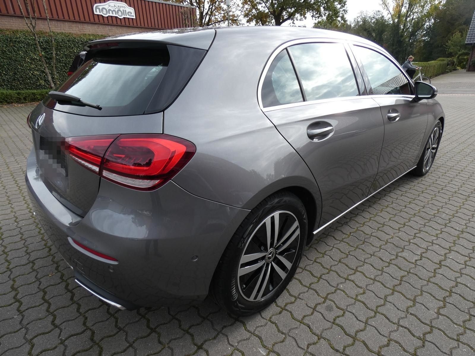 Mercedes-Benz A 200 d 8 G-DCT Progressive LED AHK RFK NAV DIST foto 9