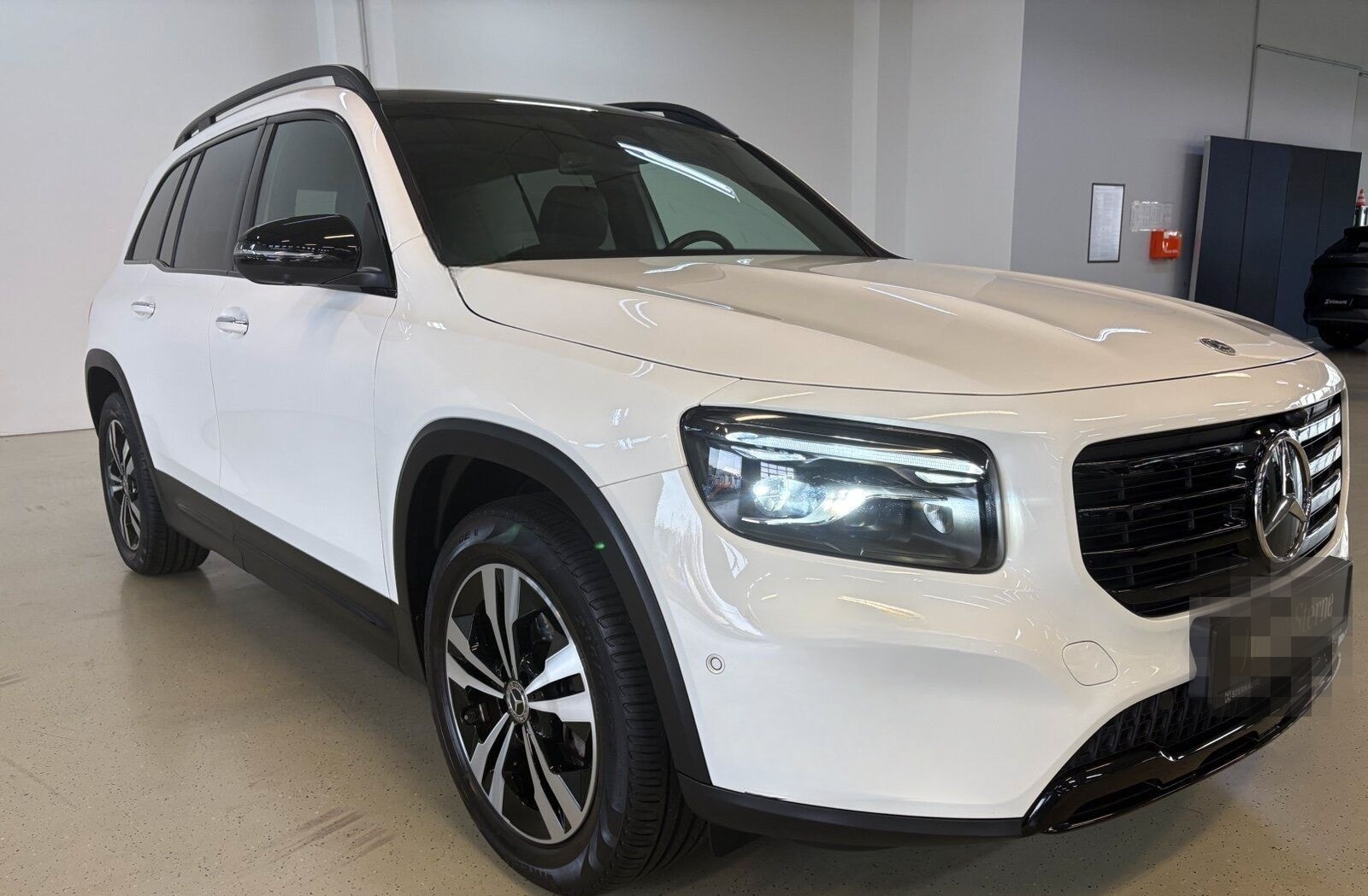 Mercedes-Benz GLB 200 Prog Adv Plus Pano 360 Cam AHK Multibeam foto 3