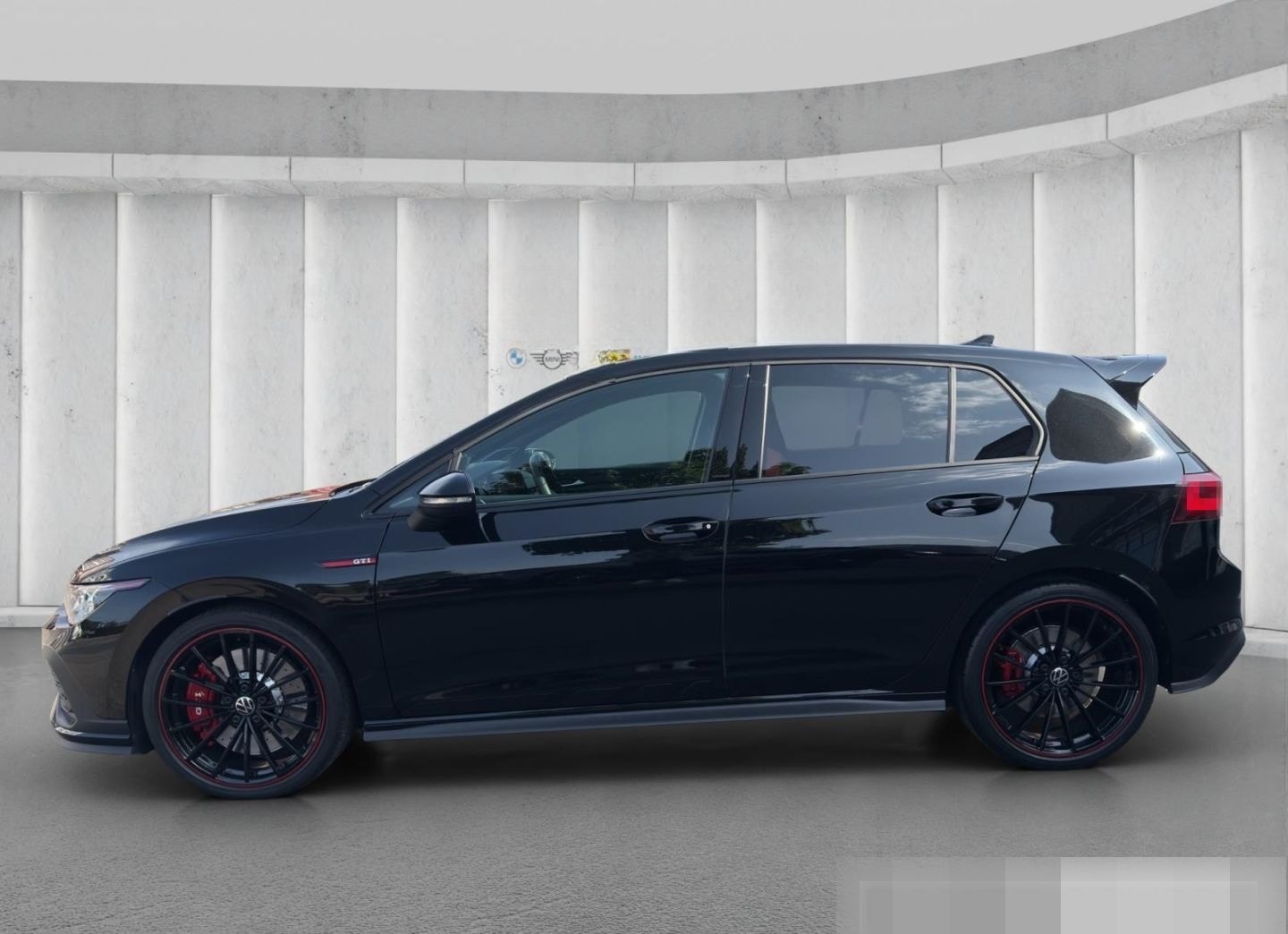 Volkswagen Golf GTI Clubsport Performance Akrapovic Matrix foto 3