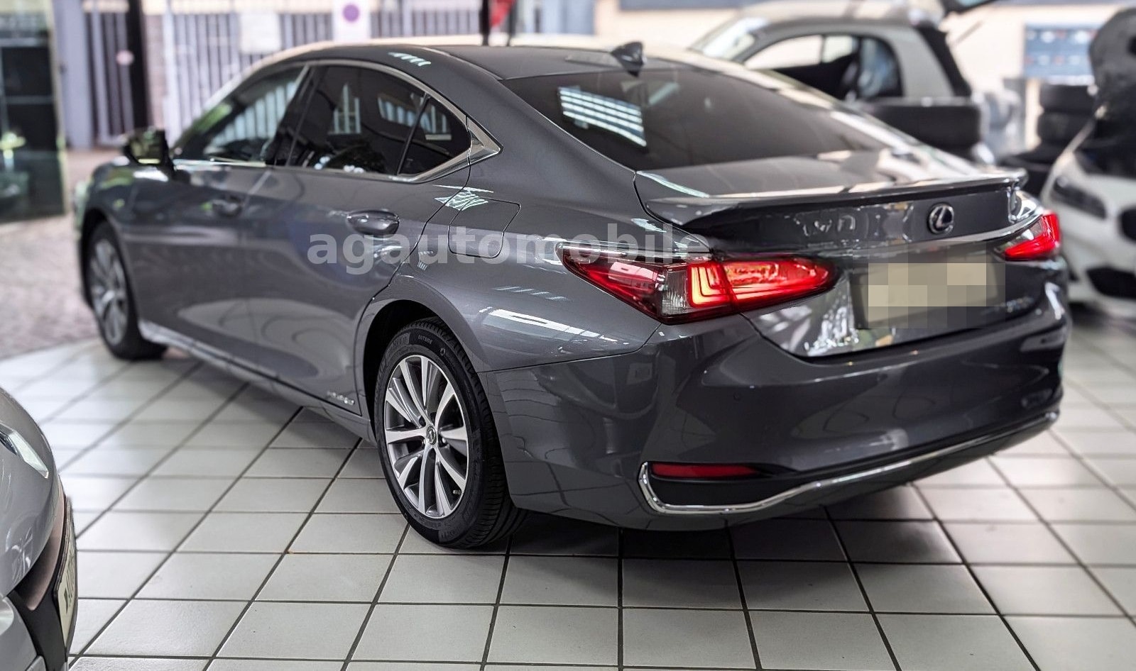 Lexus ES 300H ACC Leder ESD Kamera 8-FACH foto 13